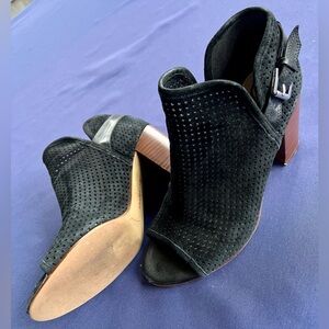 Sam Edelman Black Peep-Toe Ankle Boots ‘Easton’ Size 7.5 M